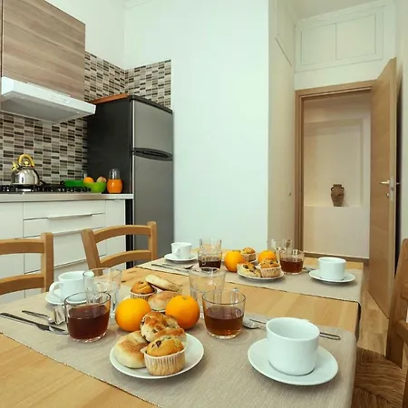 Apartments Rom - Ila02352-Cyb * רומא